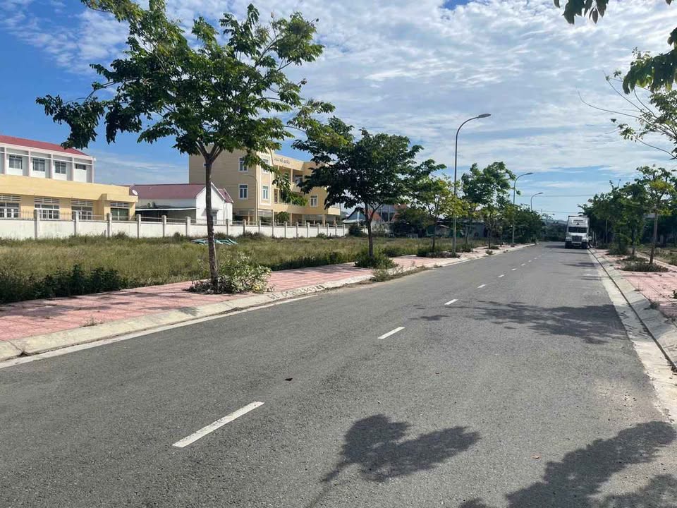 Đất thổ cư 250m² Phường Ninh Giang, Ninh Hòa giá 3.2 tỷ - Đầu tư kinh doanh sinh lời!