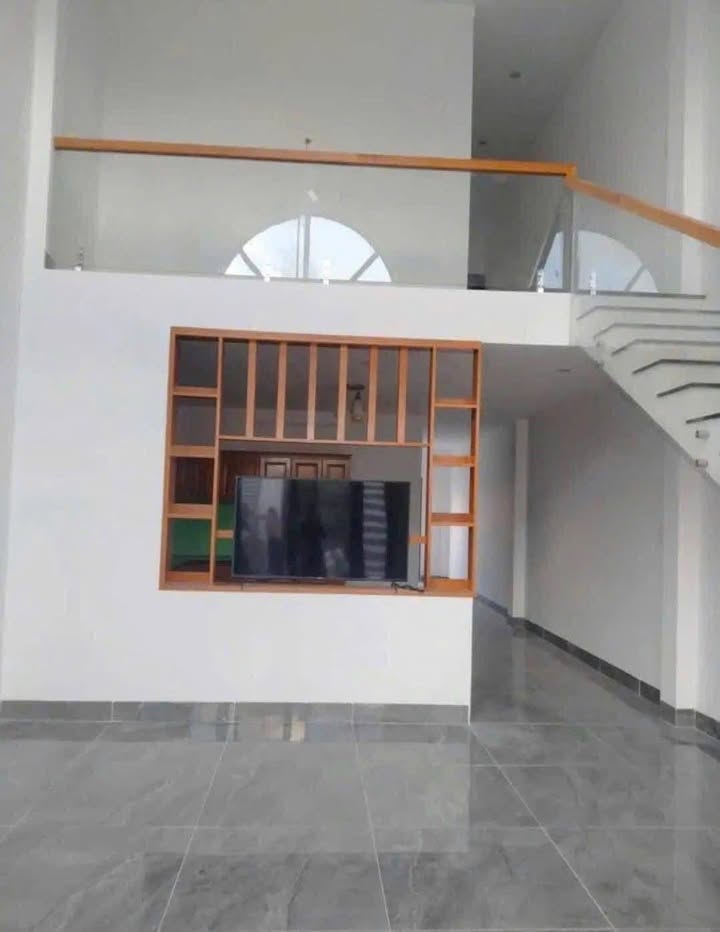 Nhà hẻm Nguyễn Đình Chiểu, Bảo Lộc, 125m² giá 2.45 tỷ - Sổ hồng chính chủ!