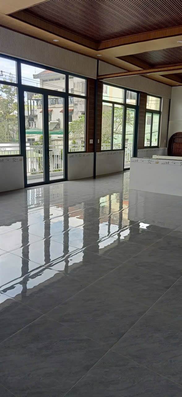 Cho thuê nhà mặt tiền đường Lam Sơn, Bảo Lâm, 180m² - Hoàn thiện mới, phù hợp văn phòng, spa!