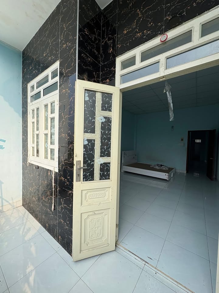 Bán gấp nhà mặt tiền Lê Thị Tám, Cần Giuộc, 112.5m² - Căn góc thông thoáng!