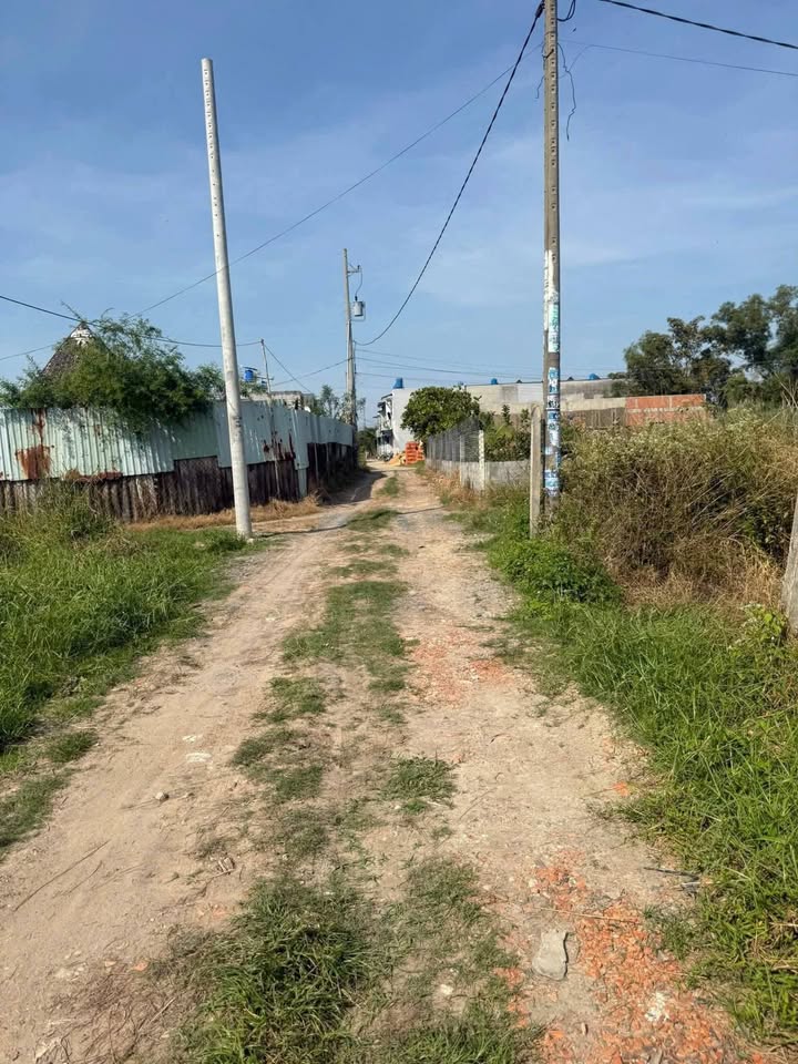 Đất thổ cư Đức Hòa Đông 500m² giá 2.75 tỷ - Đầu tư sinh lời tốt!