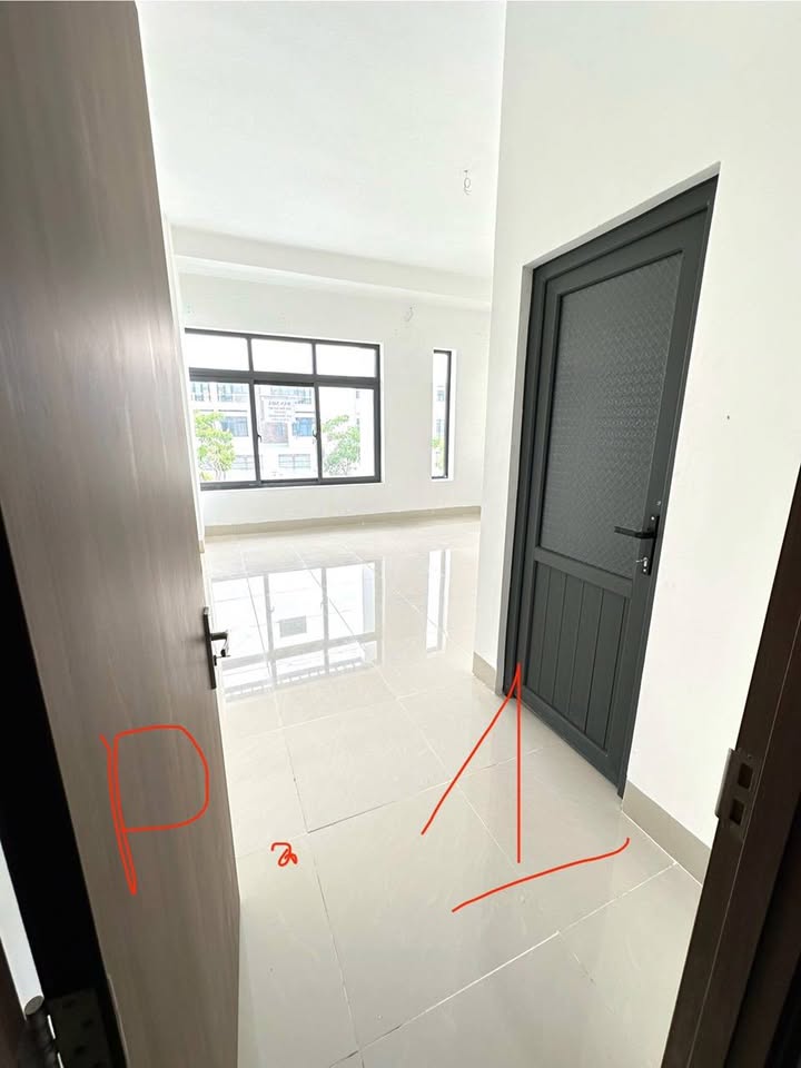 Nhà 1 Trệt 2 Lầu Đường Số 5 Rạch Giá - 110m² Full Thổ Cư