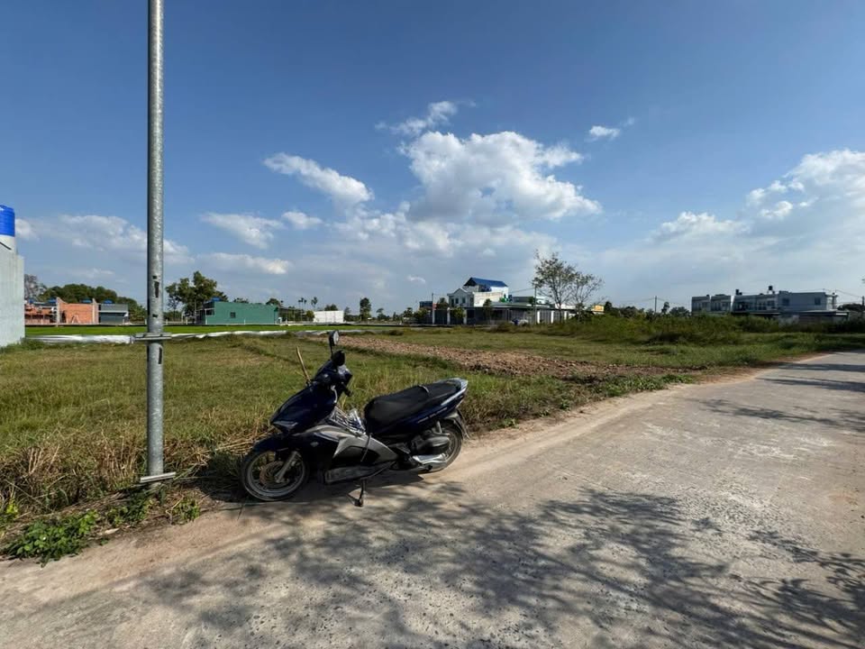 Lô đất thổ cư 130m² tại Mỹ Hạnh Nam, Đức Hòa - Giá chỉ 1.25 tỷ, cơ hội vàng cho đầu tư!