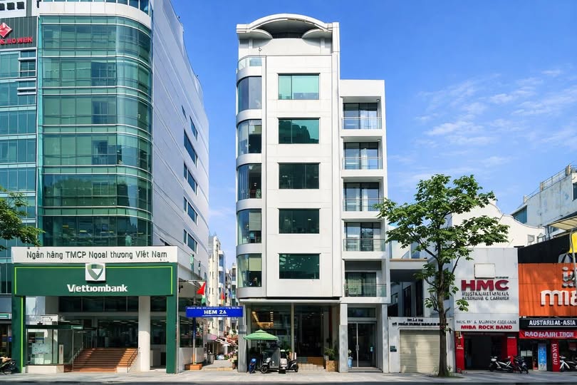 FrontHouse Nguyễn Thị Minh Khai, Quận 1, 140m² giá 110 tỷ - Tòa nhà góc 2 mặt tiền đắc địa!