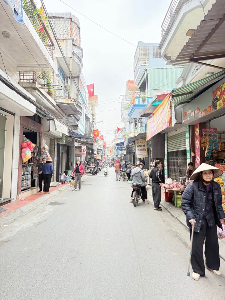 Nhà mặt đường Phạm Hữu Điều, Hải Phòng 77m² giá 6.95 tỷ - Đầu tư sinh lời ngay!