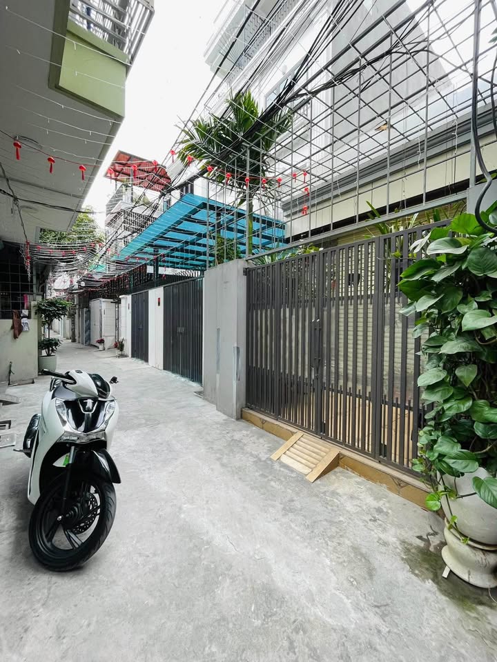 Nhà 4 tầng Trần Nguyên Hãn 60m² giá 4 tỷ - Thiết kế sang trọng, bàn giao trước Tết!