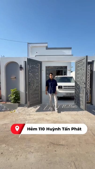 Nhà riêng hẻm 110 Huỳnh Tấn Phát, 130m² giá 2.25 tỷ - Sân đậu ô tô rộng rãi!