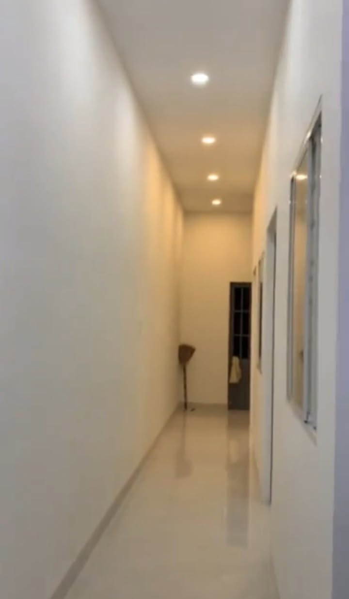 Nhà kiệt ô tô Nguyễn Phú Hường, Cẩm Lệ 100m² giá 2.68 tỷ - Sẵn sàng vào ở ngay!