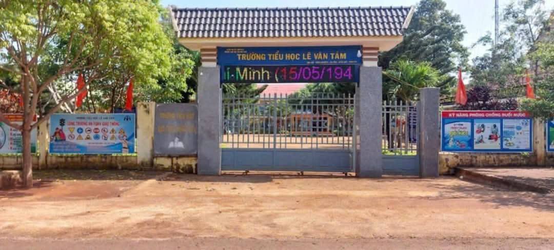 Lô đất + Nhà cấp 4 tại Thị Trấn Ea Pốk, Cư M'gar, Đắk Lắk - Giá chỉ 1.236 tỷ!