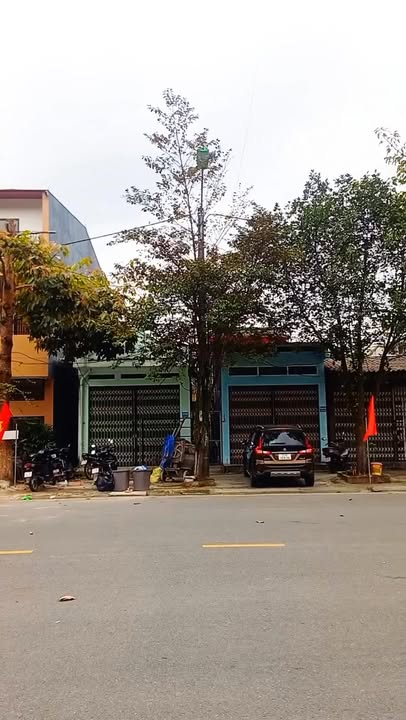 Bán đất tặng nhà C4 tại Cam Đường, Lào Cai - Kinh doanh đắc địa chỉ 3 tỷ!