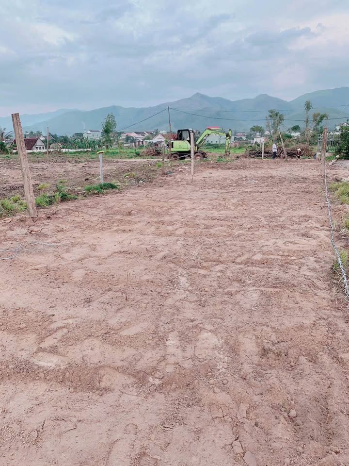 Đất nền khu Becamex Canh Vinh 131m² giá 400 triệu - Sổ đỏ chính chủ, nhanh tay sở hữu!