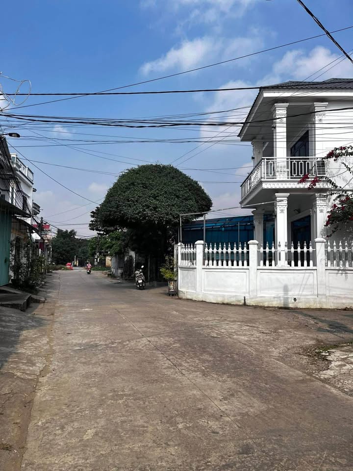 Đất thổ cư 110m² Thôn Đông Trại - Giá chỉ 1.4 tỷ - Sổ hồng chính chủ!