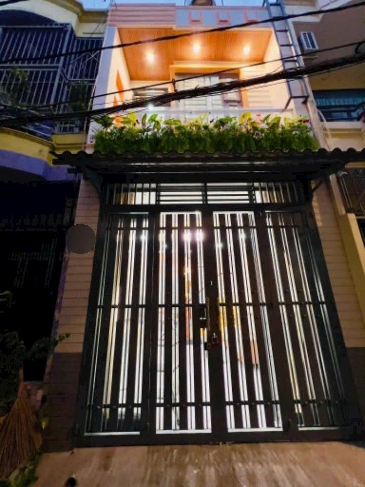 Nhà phố Quận Gò Vấp 30m² giá 4.88 tỷ - Thiết kế hiện đại, nội thất cao cấp!