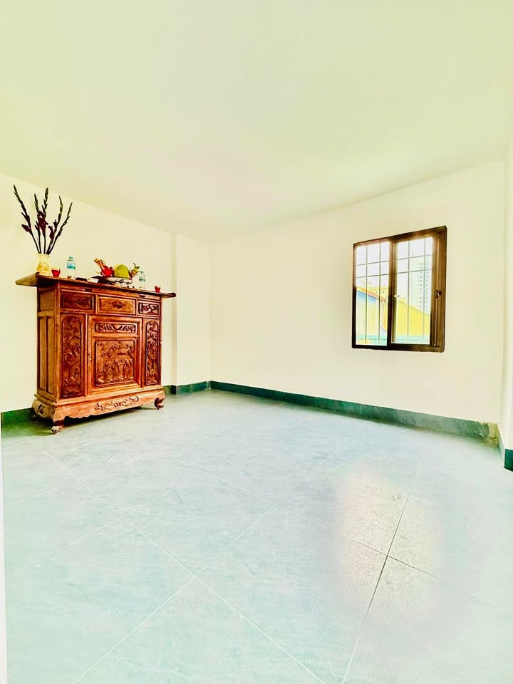 Nhà đẹp phố Mạc Thị Bưởi, Hai Bà Trưng 41m² giá thỏa thuận - Vị trí hiếm có, ở ngay!