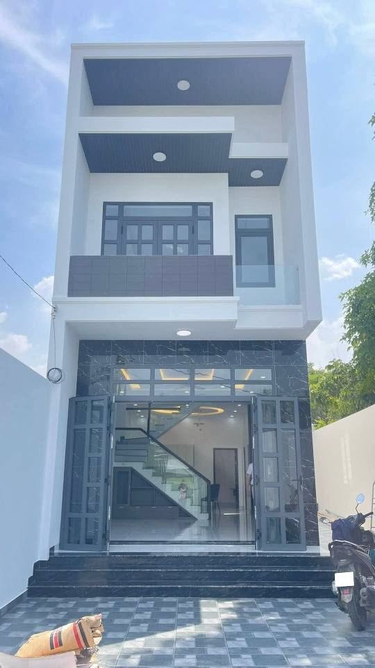 Nhà phố Tân Uyên 61m² giá 1.85 tỷ - Sổ hồng riêng, giao thông thuận tiện!