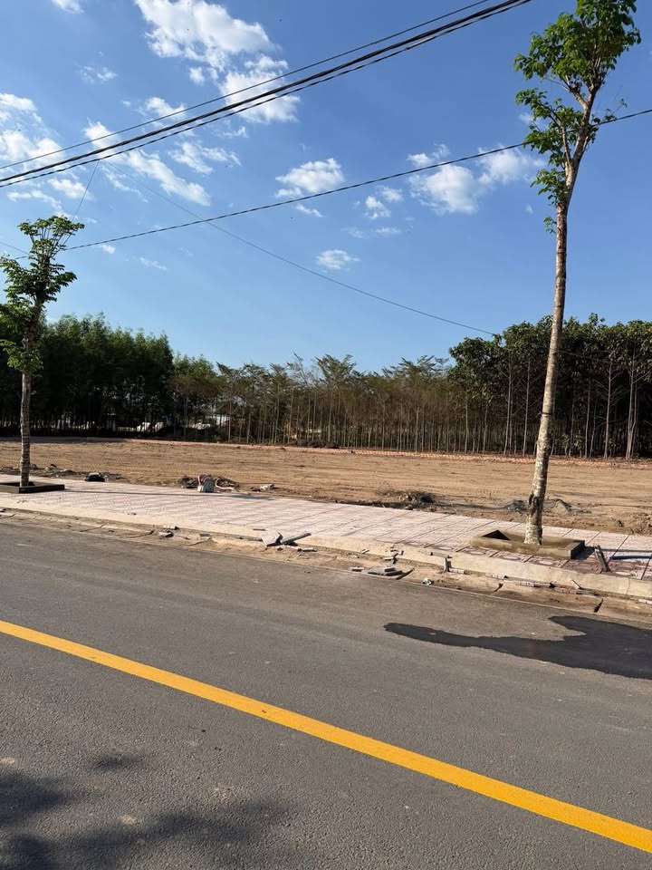 Đất thổ cư mặt tiền đường 72, Xã Giang Điền, 150m² giá 1.4 tỷ - Sổ riêng chính chủ!