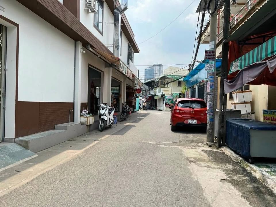 Bán Nhà Mặt Tiền Kinh Doanh Phường Trung Dũng 84m² giá 6.1 tỷ - Cơ hội đầu tư tuyệt vời!