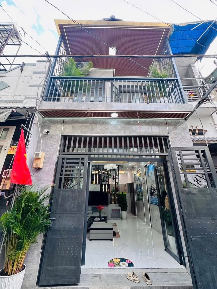 Nhà riêng Tân Thới Hiệp, Quận 12, 46m² giá 4.85 tỷ - Sổ hồng riêng, chính chủ!