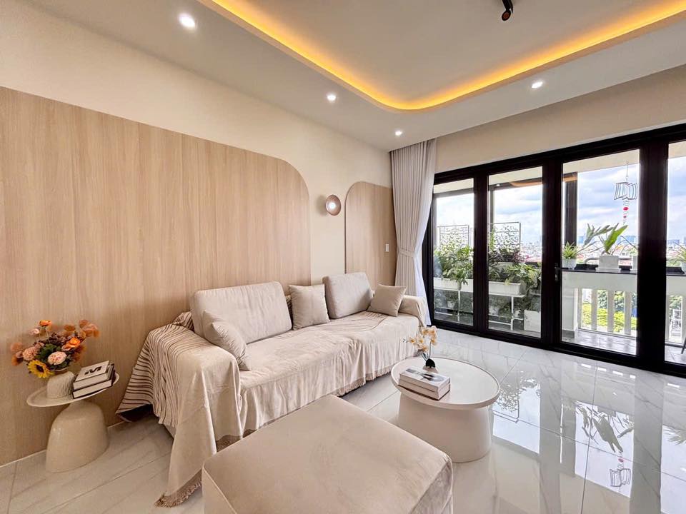 Căn hộ Mỹ Khánh 2A, Quận 7, 118m² giá 10.5 tỷ - Full nội thất cao cấp, view đẹp!