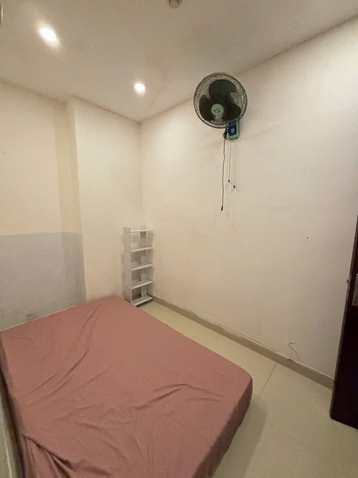 Phòng cho thuê tại Quận Hải Châu, Đà Nẵng - Giá chỉ 1.8 triệu, sẵn sàng vào ở!