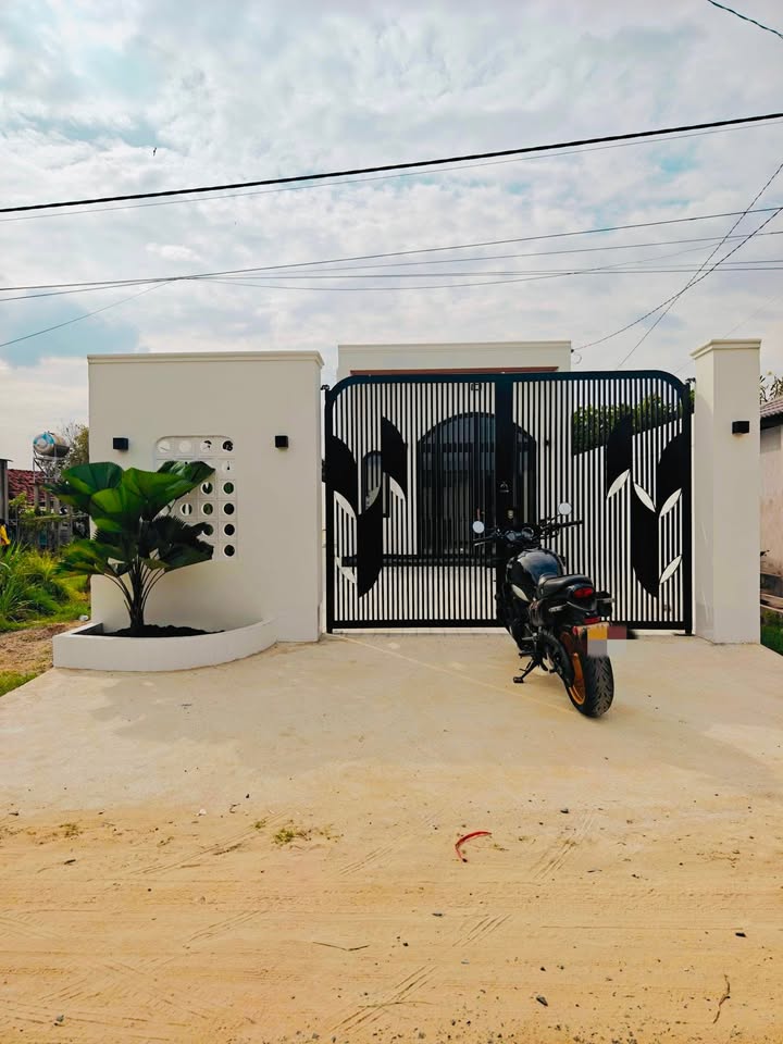 Nhà 2 PN tại Xã Phước Thạnh, Huyện Gò Dầu, 150m² giá 1 tỷ - Sổ đỏ chính chủ, tặng nội thất cơ bản!