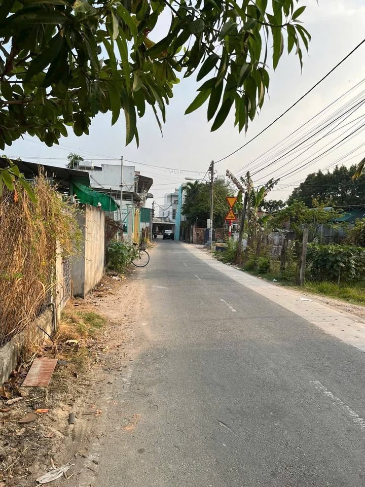 Nhà mặt tiền DX117 Thủ Dầu Một 55m² giá 2.3 tỷ - Chính chủ bán gấp!