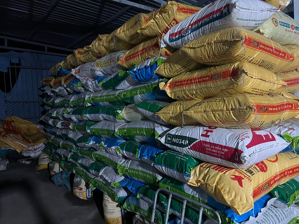 Kho cho thuê tại Xã Thành Thới A, Huyện Mỏ Cày Nam, Diện tích từ 200m² - Hợp đồng lâu dài!