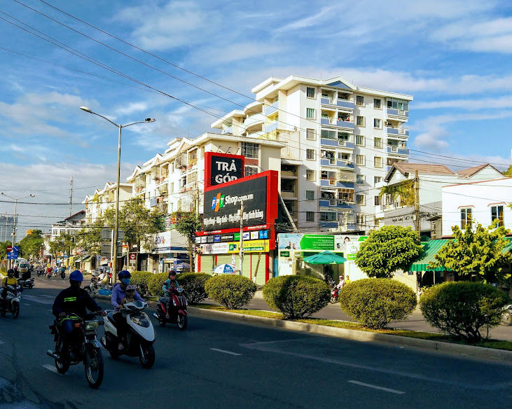 Chung cư Vĩnh Phước Nha Trang 80m² giá 2.2 tỷ - View núi và biển thoáng đãng!