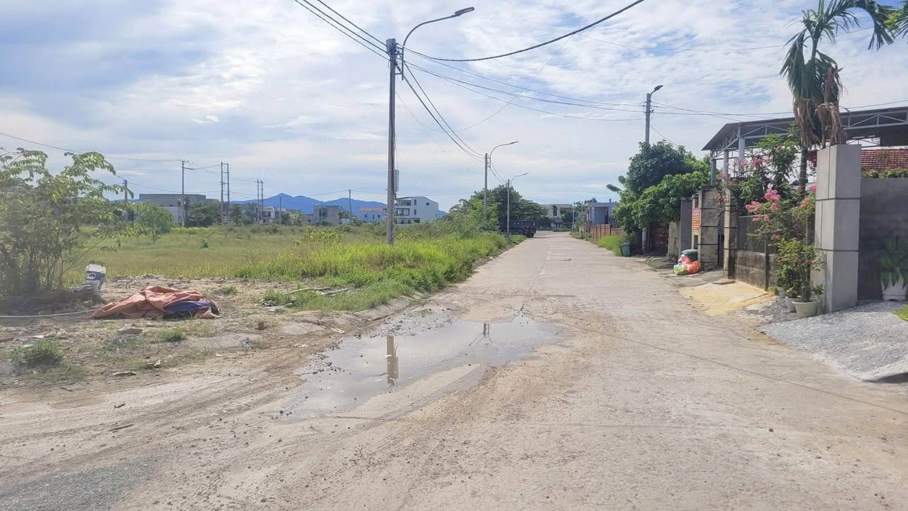 Đất nền dự án Bầu Bồng 300m² giá 2 tỷ - Bán gấp chính chủ!