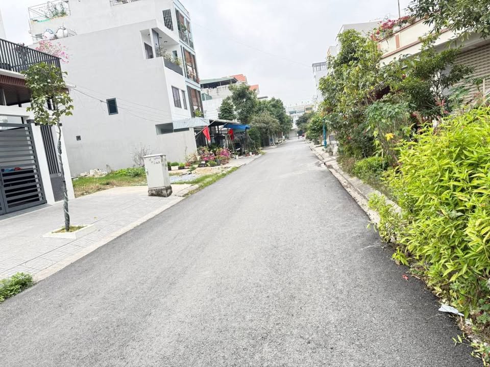 Đất nền Khu đô thị Bãi Muối, Hạ Long 80m² giá 4.4 tỷ - Đầu tư sinh lời ngay!