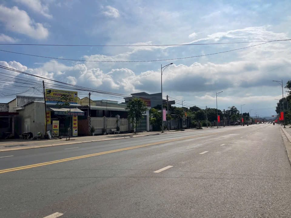 Đất 1 Sào Mặt Tiền Tỉnh Lộ 52, Phường Tam Long - 18.5 Tỷ, Kinh Doanh Sầm Uất!