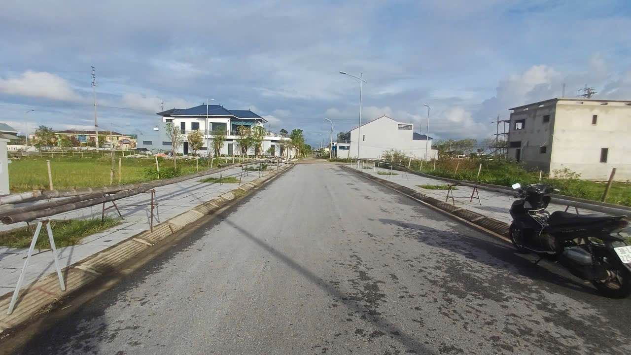 Đất Nền Trung Hưng, Hà Tĩnh 160m² - Sổ Hồng Chính Chủ