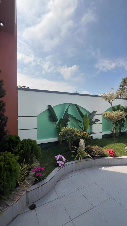 Nhà vườn Long Khánh 372m² giá 4.5 tỷ - Sân đậu ô tô rộng rãi!