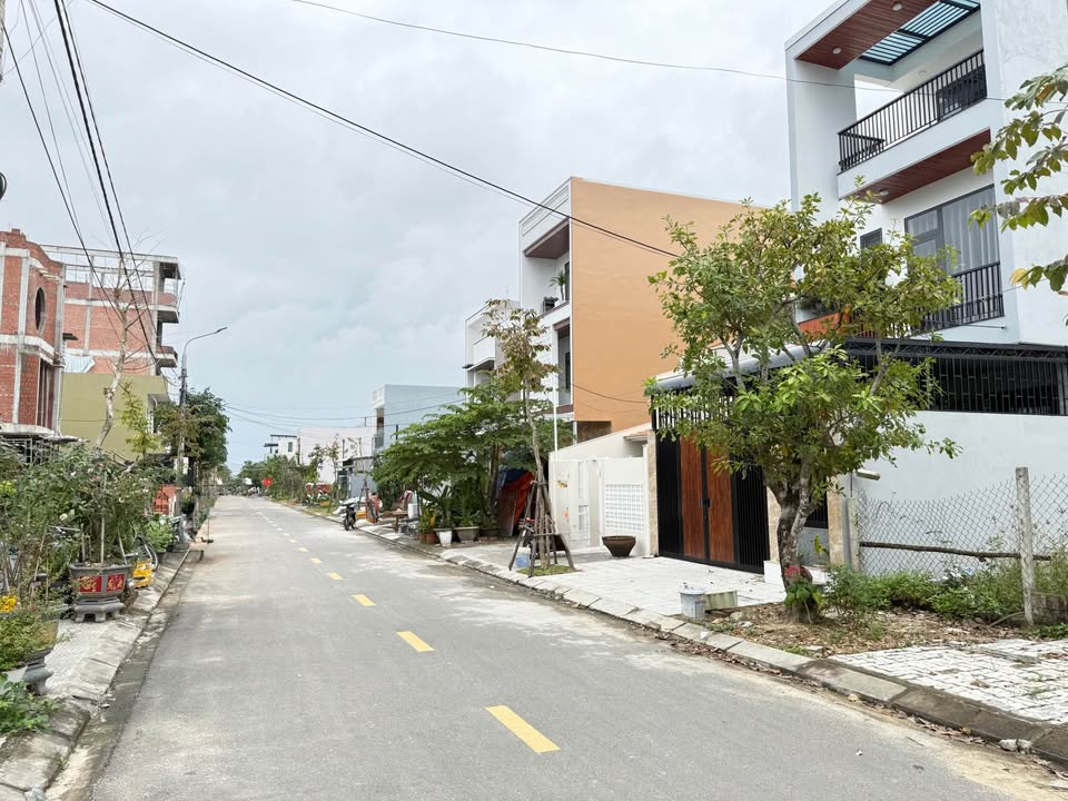 Đất nền Phường Hòa Quý, Quận Ngũ Hành Sơn, 100m² - Vị trí đắc địa gần trường học!