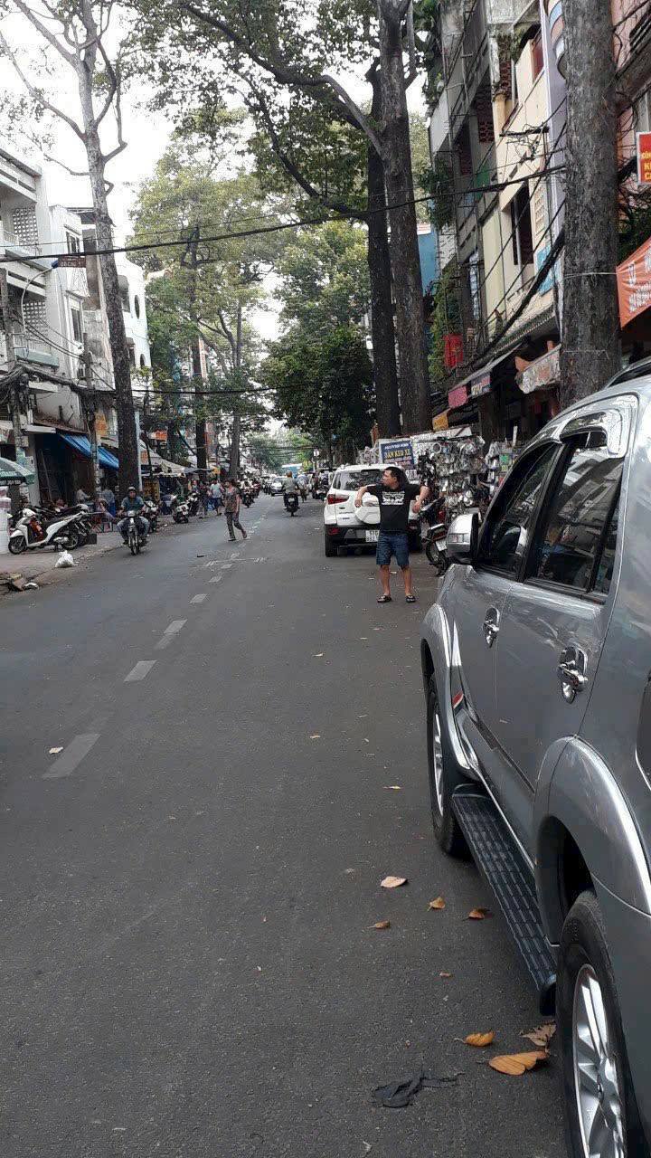 Nhà mặt tiền Lý Nam Đế, Quận 11, 66m² giá 15 tỷ - Kinh doanh đa ngành dễ dàng!