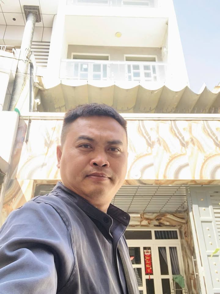 Nhà phố mặt tiền hẻm Nguyễn Văn Linh, Quận 7, 84m² giá 13.4 tỷ - Sổ hồng chính chủ!