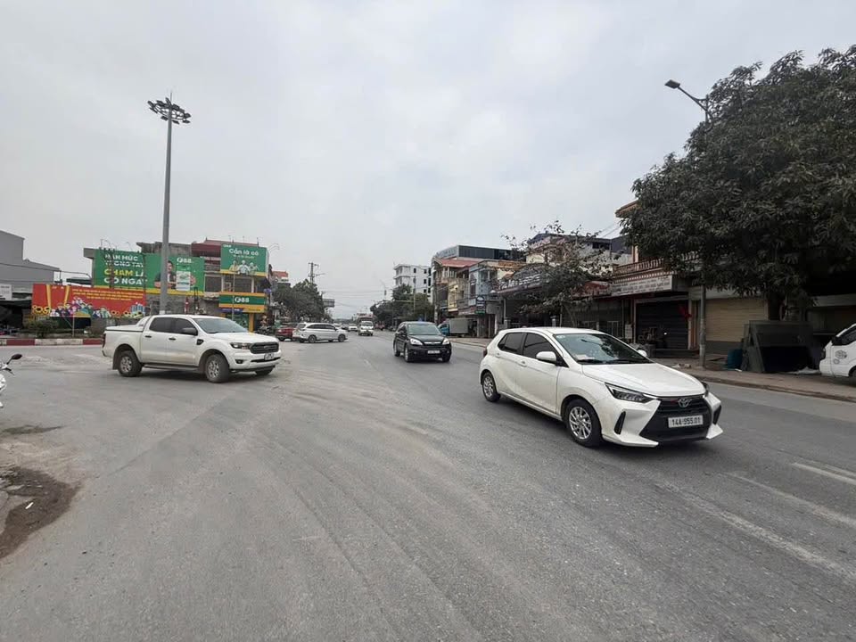 Đất mặt đường 18A, Phường Trưng Vương, 76.5m² giá chỉ 2 tỷ - Đầu tư sinh lời ngay!