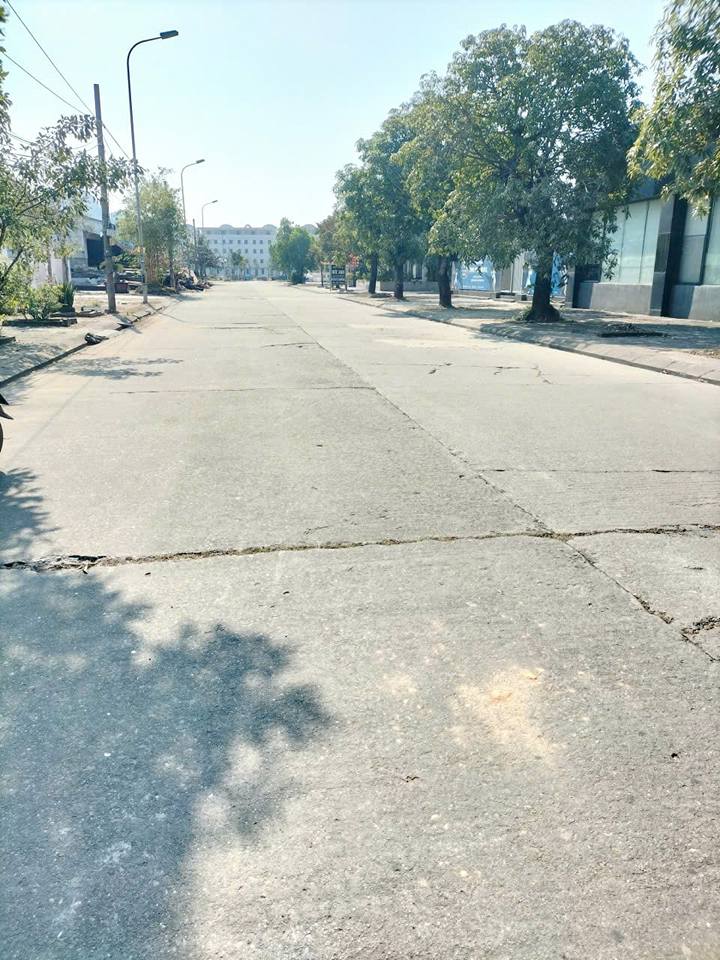 Bán Gấp Đất Góc 2 Mặt Tiền Đường Thanh Niên, Cẩm Phả - 352m² Kinh Doanh Đắc Lộc