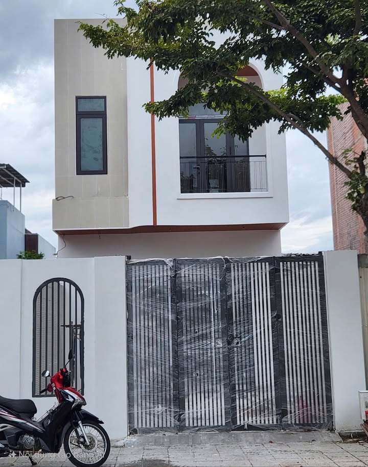 Nhà mới xây Phường Hòa Quý, Quận Ngũ Hành Sơn 110m² giá 7.1 tỷ - Vào ở ngay!