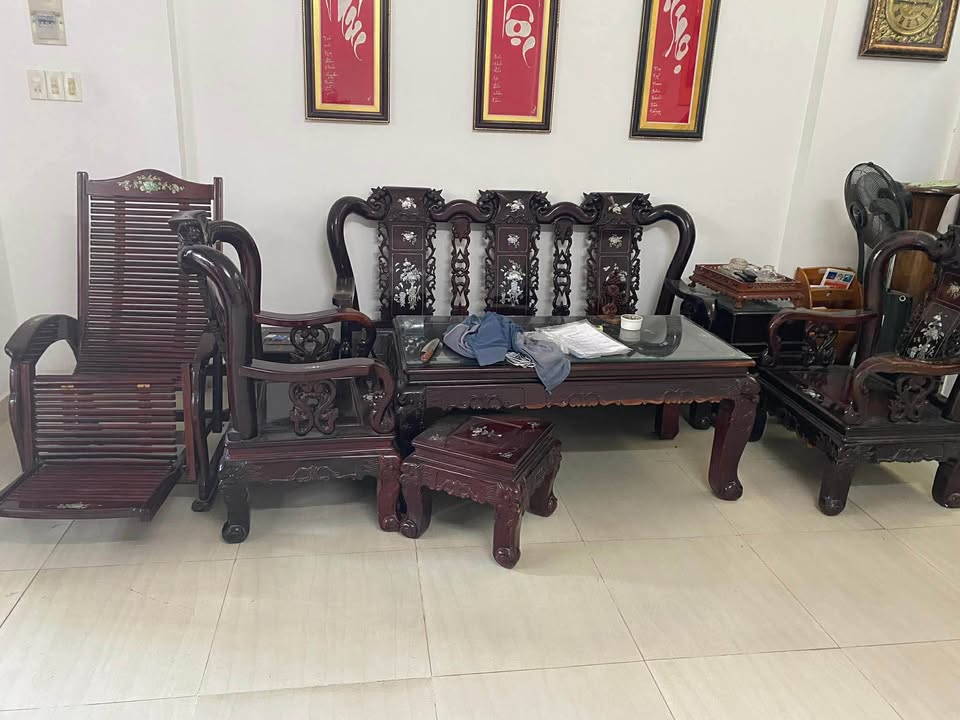 Nhà nguyên căn 3 tầng Hoàng Diệu - Full nội thất - Giá chỉ 10 triệu/tháng