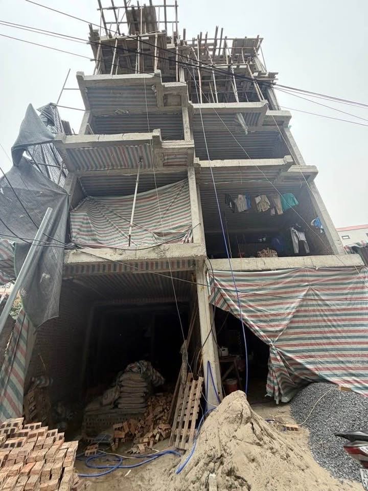 Nhà liền kề Bát Khối Long Biên 50m² giá 11 tỷ - Chính chủ bán gấp!