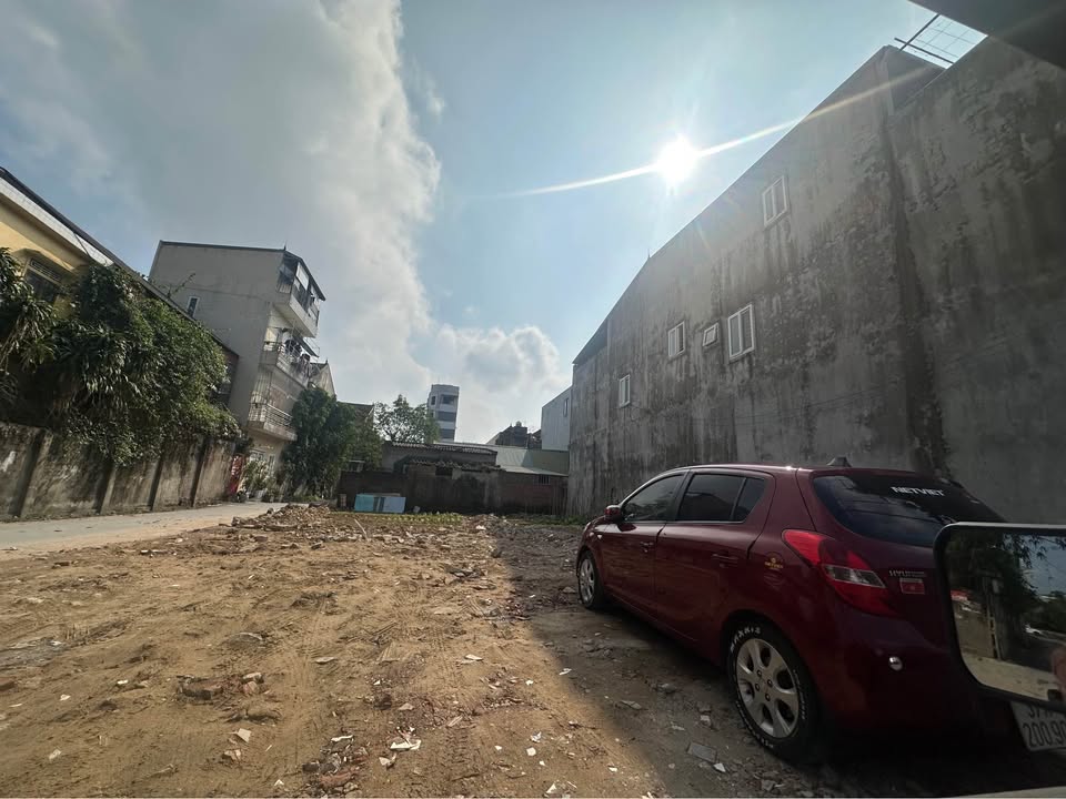 Đất Hưng Bình 66,3m² giá 4 tỷ - Vị trí đắc địa gần sân bóng Kim Đồng!