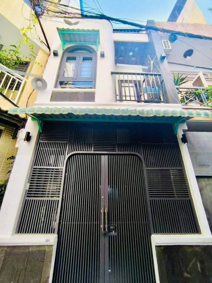 Nhà hẻm Nguyễn Công Hoan, Phú Nhuận 30m² giá 5.6 tỷ - Vị trí đắc địa gần trung tâm!