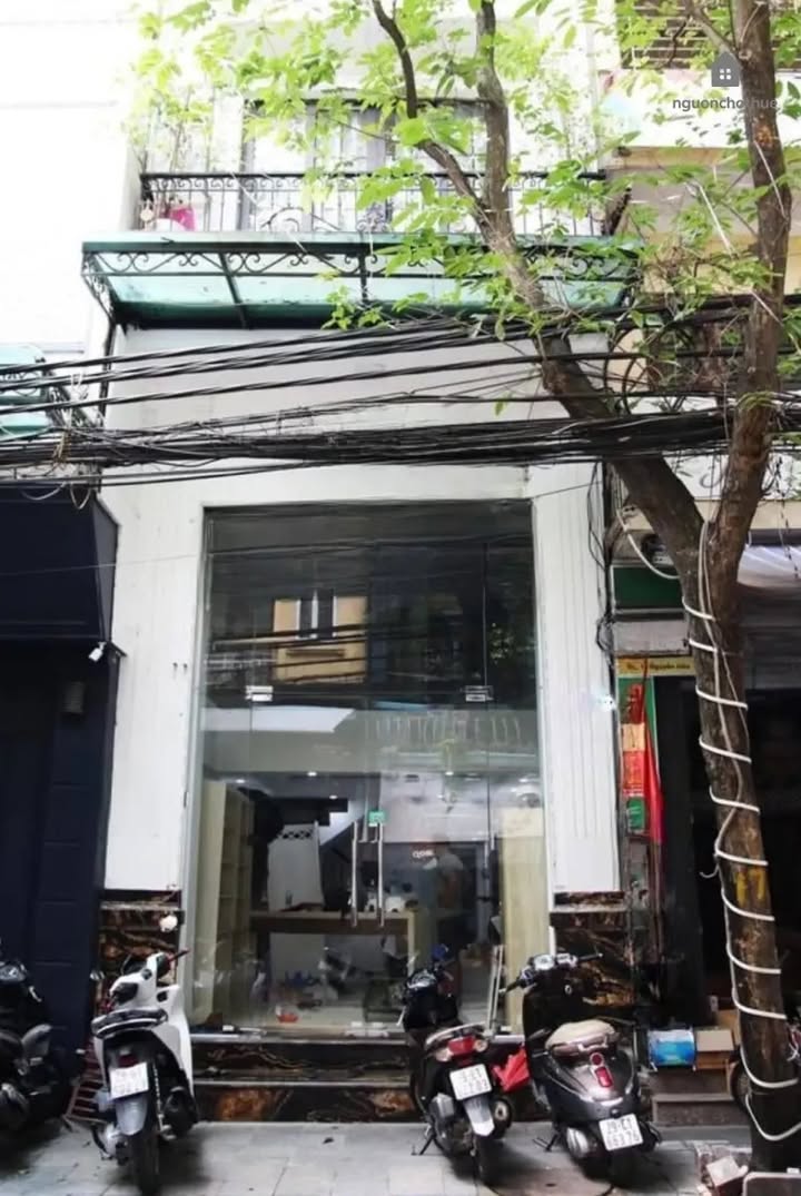 Nhà Mặt Phố Nguyễn Siêu, Hoàn Kiếm - 180m² Thang Máy, Giá 60 Triệu/Tháng