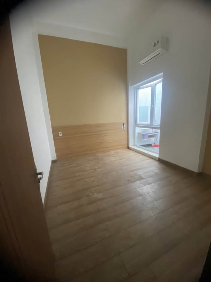 Nhà phố Cẩm Nam 95m² giá 5.85 tỷ - Đối diện công viên T26!