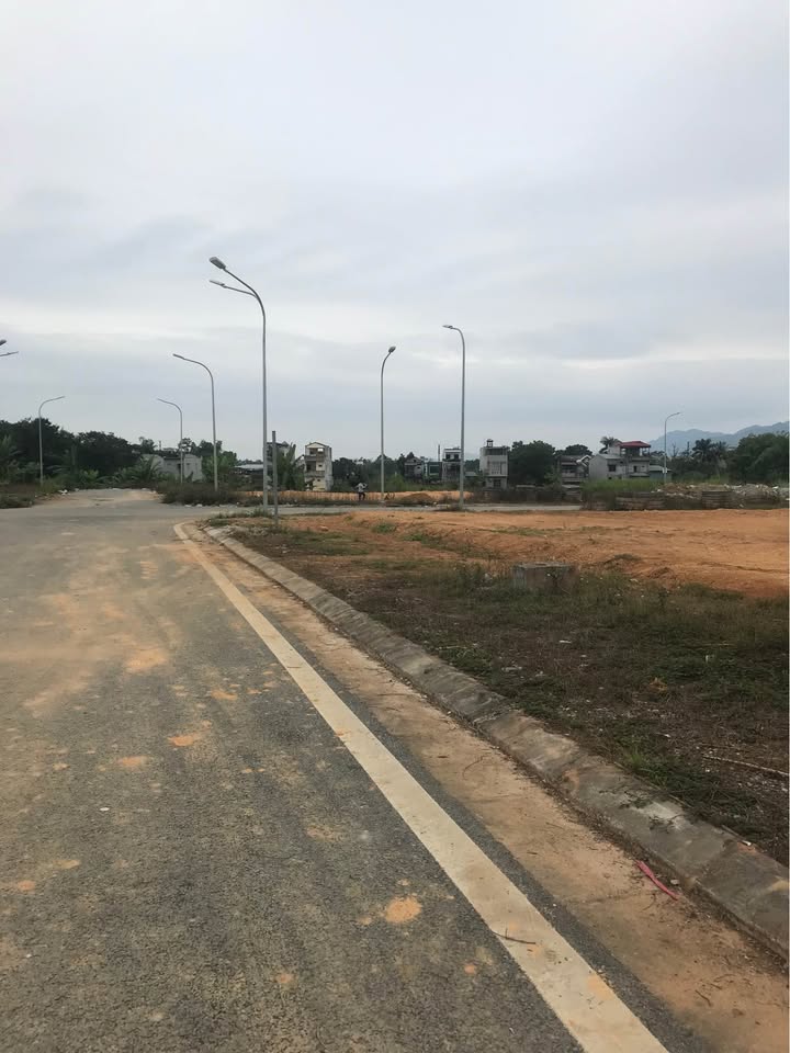 Đất nền phân lô Minh Quang, Lâm Bình 150m² giá 1.1 tỷ - Đầu tư sinh lời nhanh!