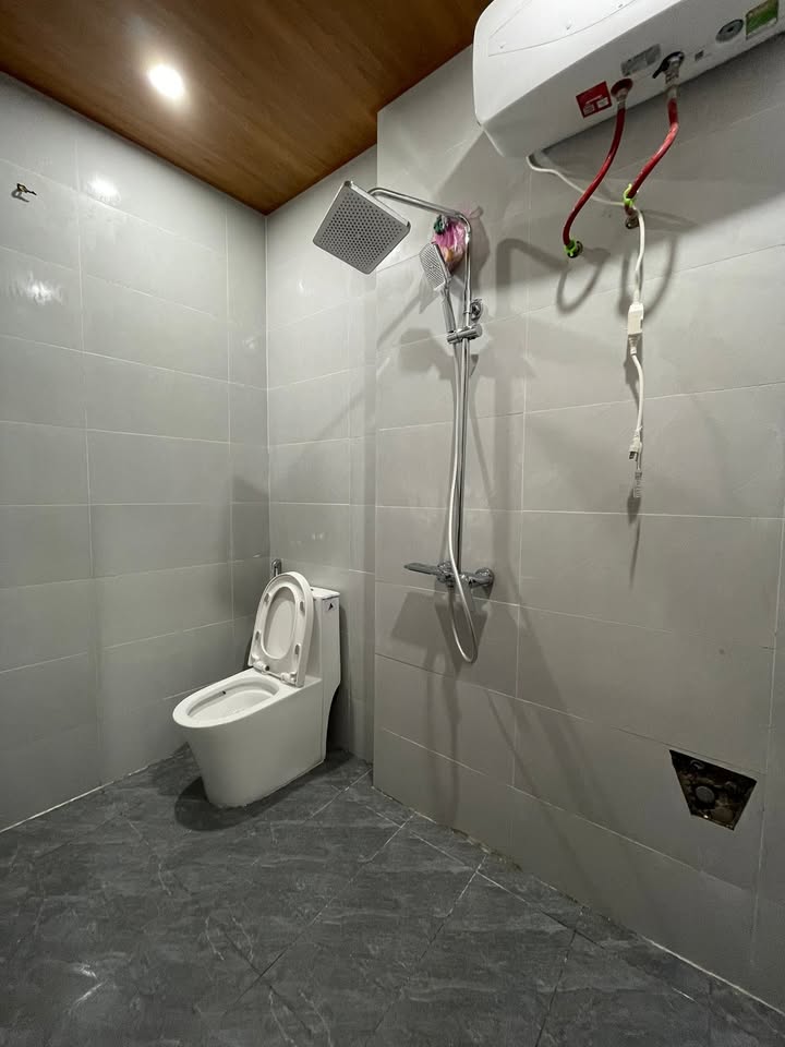 Nhà 3 tầng Fansipan, Phường Đông Vệ, 42m² giá 3 tỷ - Sẵn sàng vào ở ngay!