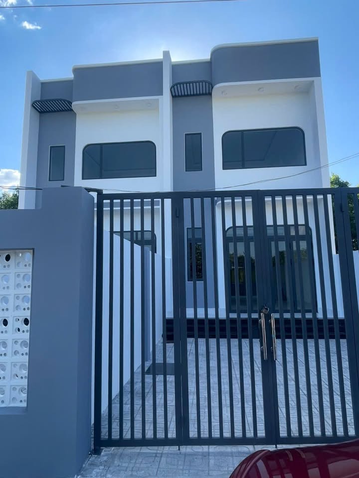 Nhà mới 2 tầng Khu phố Thạnh Hiệp, Tây Ninh 110m² giá chỉ 420 triệu - Sẵn sàng vào ở!