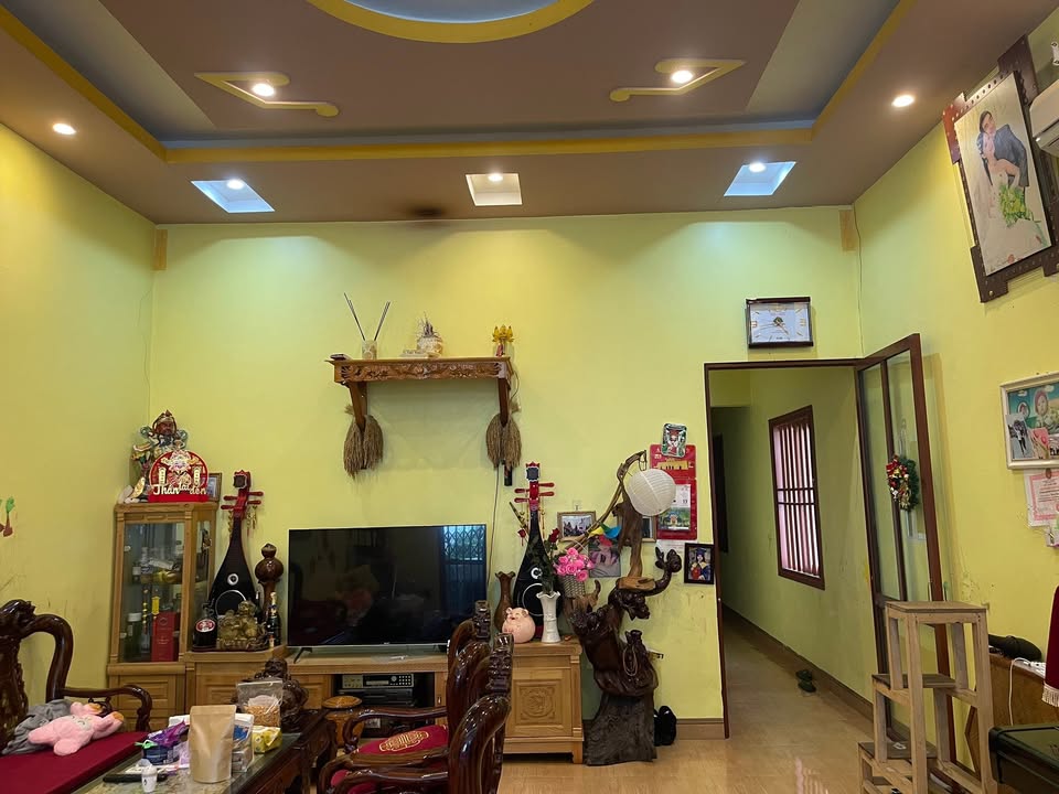 Nhà riêng 200m² tại Phường Đức Xuân - Giá thỏa thuận, dễ dàng giao dịch!