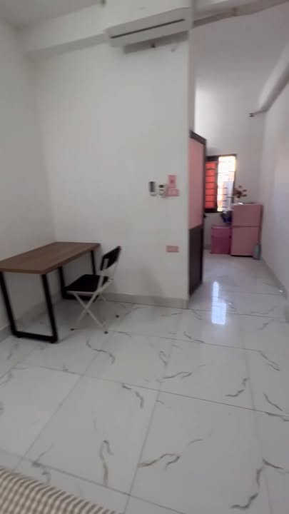 Phòng cho thuê Trần Duy Hưng, 30m² giá 3.5 triệu - Vào ở ngay!